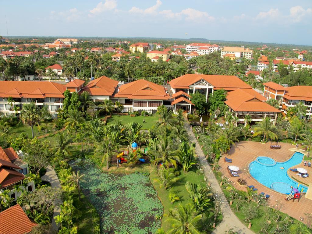 Palace Residence & Villa Siem Reap Exteriör bild